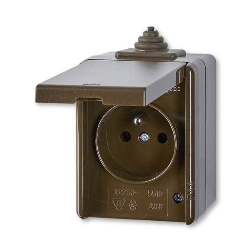 ABB PRAKTIK socket. 1-us. 2P+PE IP44; brown